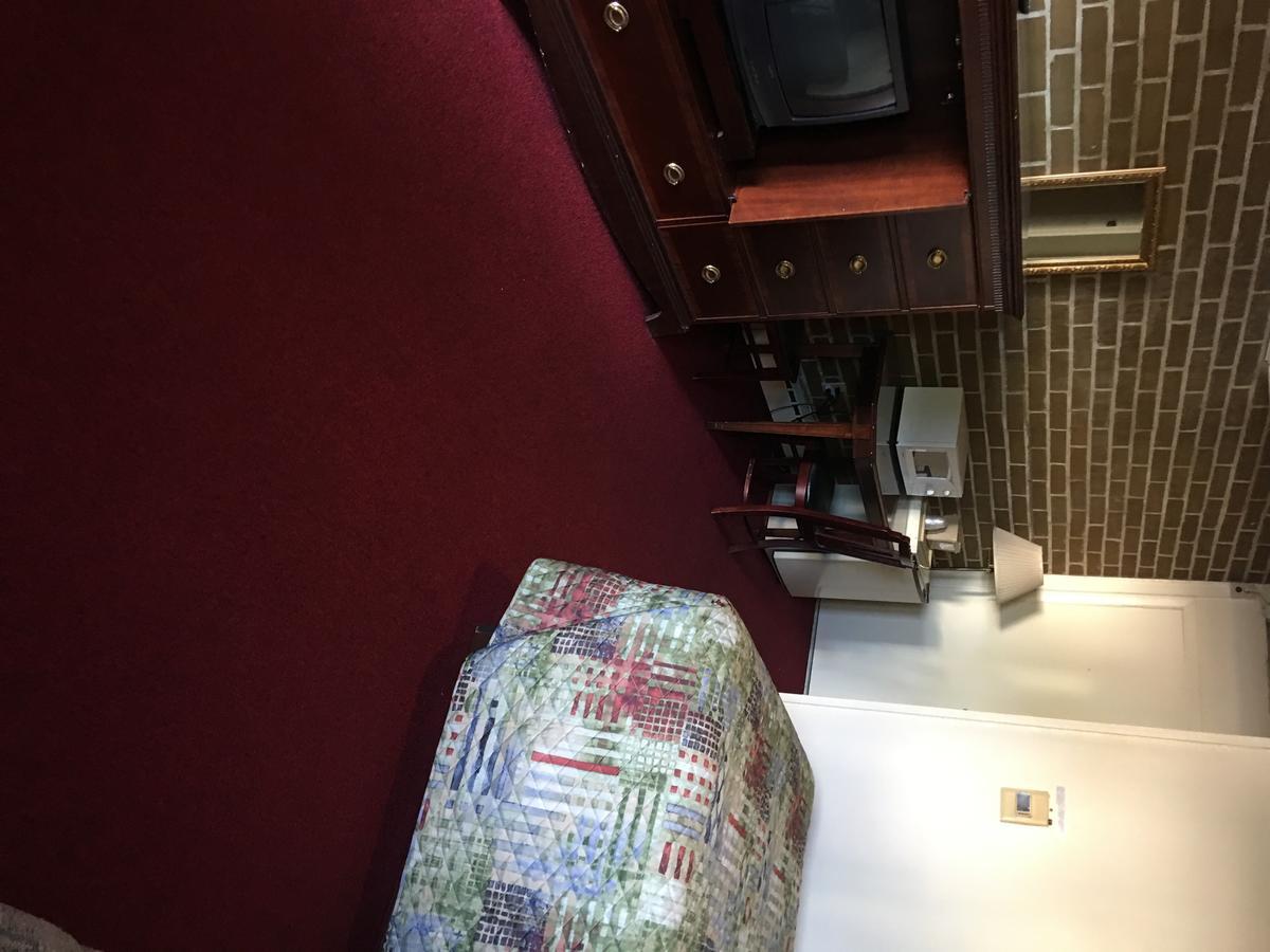 Lancaster Motor Inn Dış mekan fotoğraf